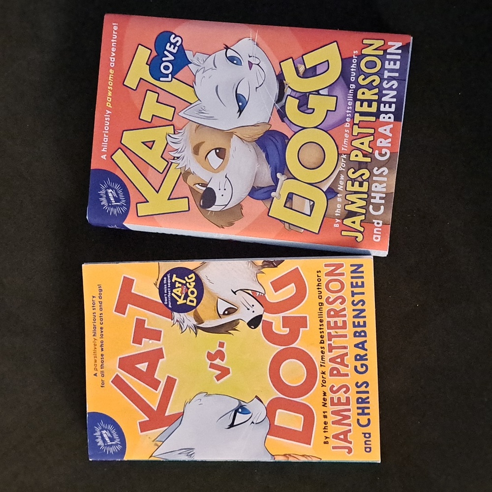 Brand New 2 Book Bundle Katt vs. Dogg